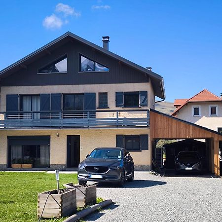 Le Chateau D'Ancelle Bagian luar foto